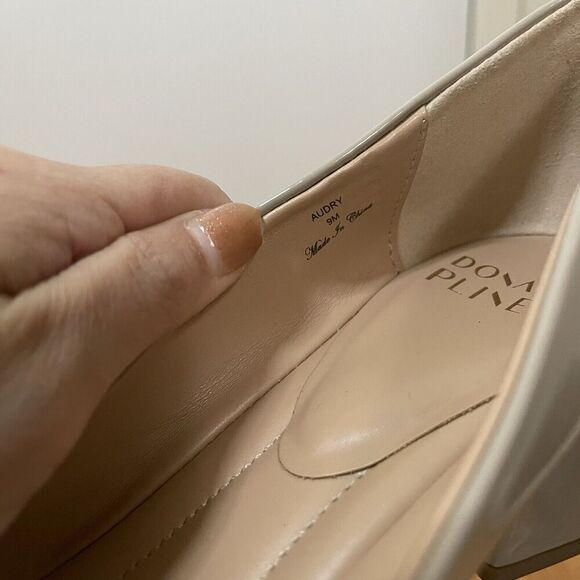 Donald J. Pliner Nude patent leather square toe pump heels size 9 - Picture 4 of 11